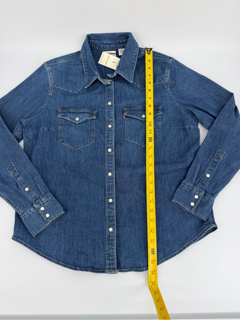 Levi’s Ultimate Western Denim Shirt Womens L Blue Stretch Pearl Snap NWT - Picture 16 of 16